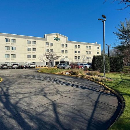 Quality Inn Spring Valley - Nanuet Экстерьер фото