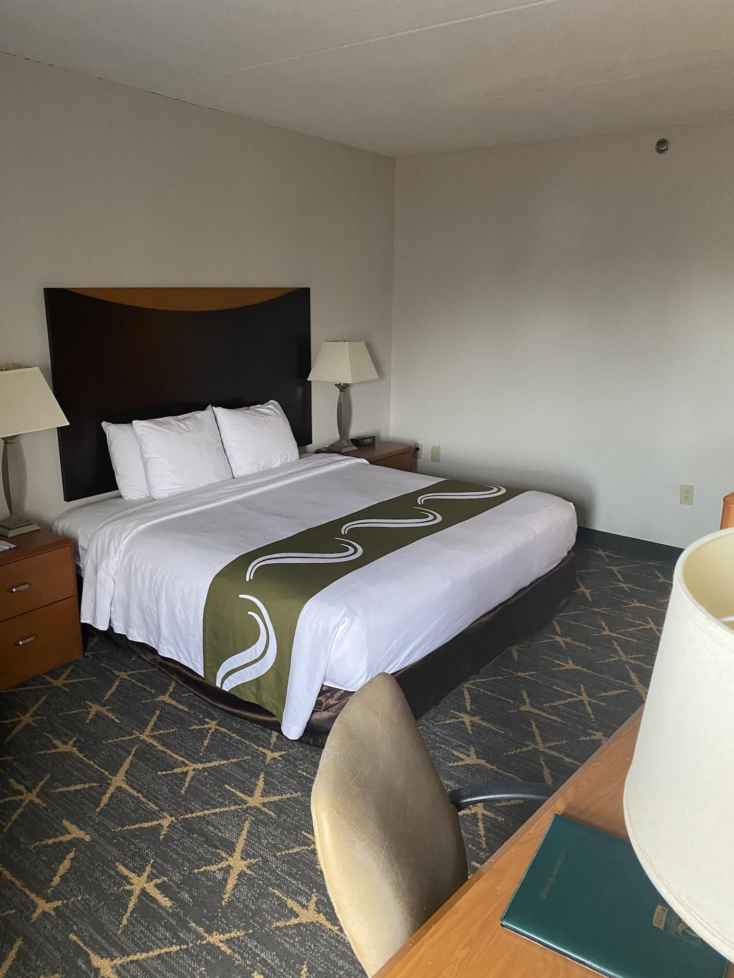 Quality Inn Spring Valley - Nanuet Экстерьер фото