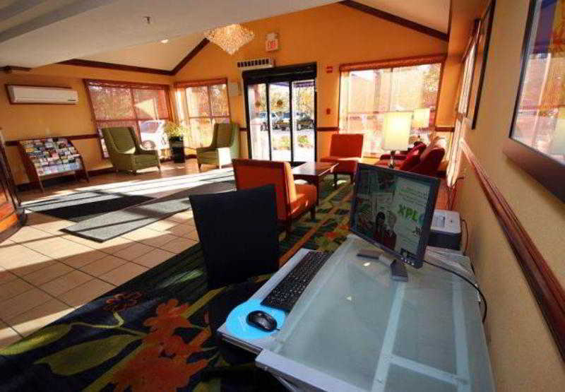Quality Inn Spring Valley - Nanuet Экстерьер фото