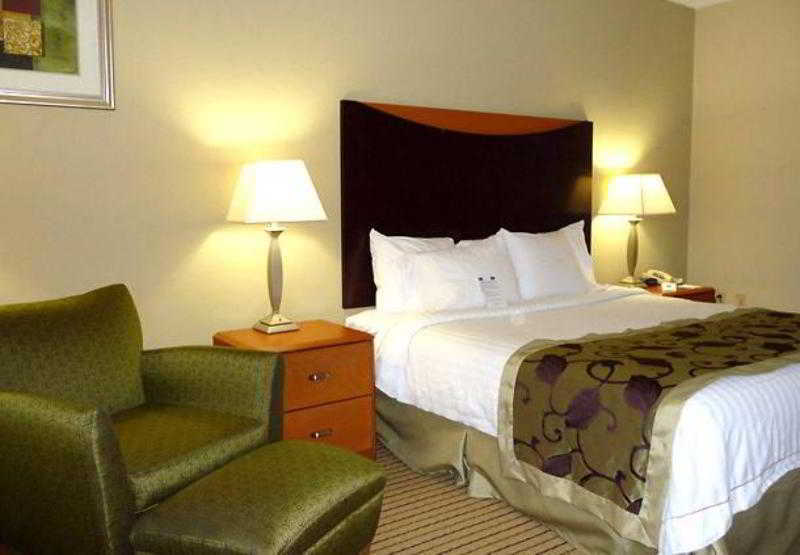 Quality Inn Spring Valley - Nanuet Номер фото